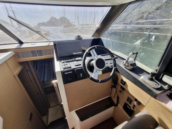 2021 PRESTIGE 420 FLY