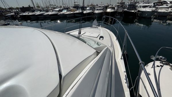 2014 BENETEAU GT 38
