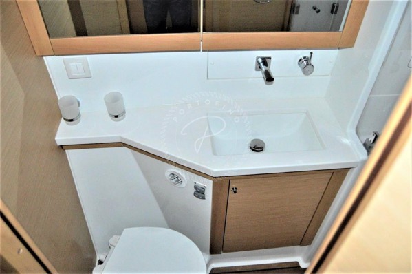 2013 LAGOON 450 F