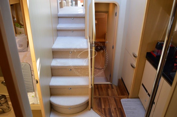 2010 PRINCESS 54