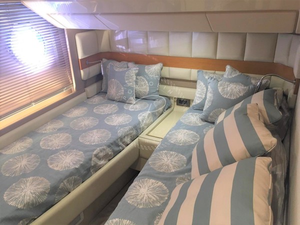 2016 AZIMUT 64 FLY
