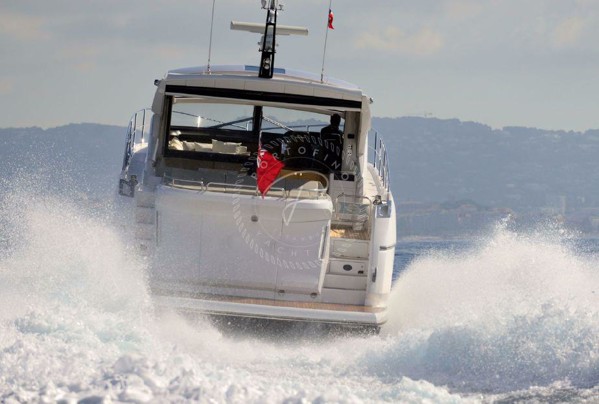2016 SUNSEEKER PREDATOR 57
