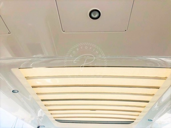 2017 AZIMUT 66 FLY