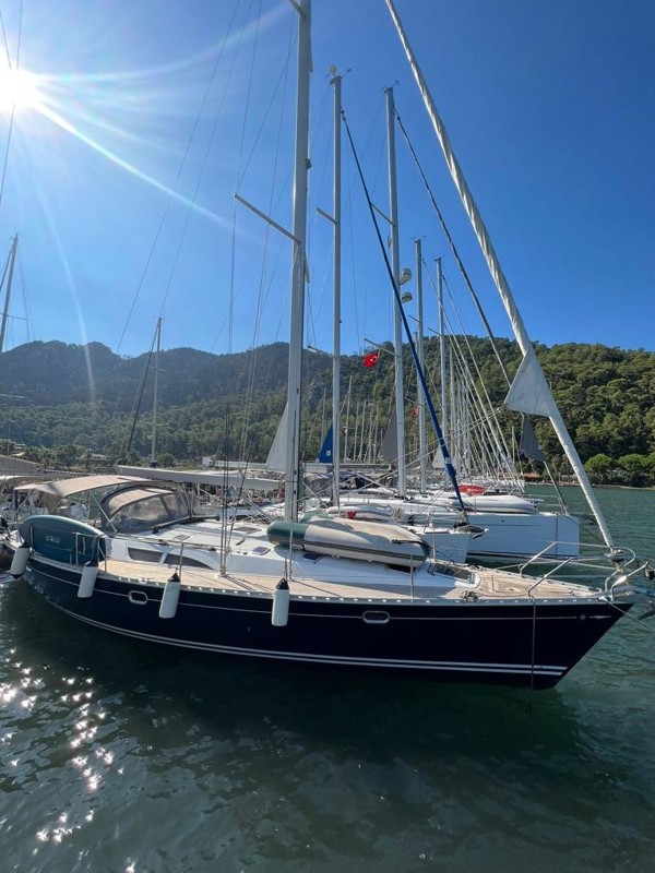 2003 JEANNEAU 45.2
