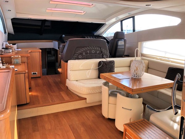 2009 SUNSEEKER PREDATOR 62