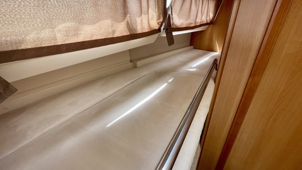2014 GREENLINE 33 HYBRID
