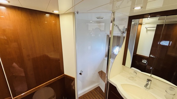 2008 PRINCESS 21M 