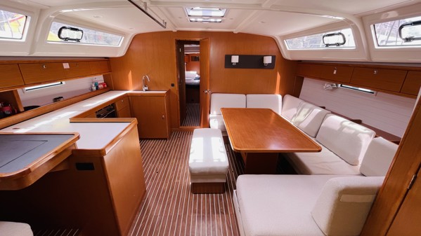 2016 Bavaria Cruiser 51