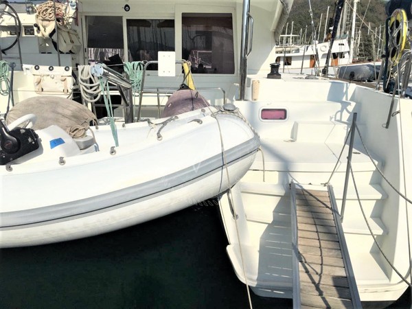 2011 LAGOON 400