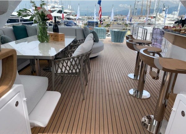 2019 AZIMUT GRANDE 27