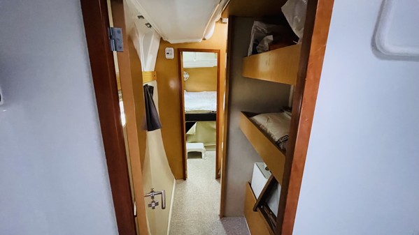 2013 FOUNTAINE PAJOT MAHE 36 EVOLUTION