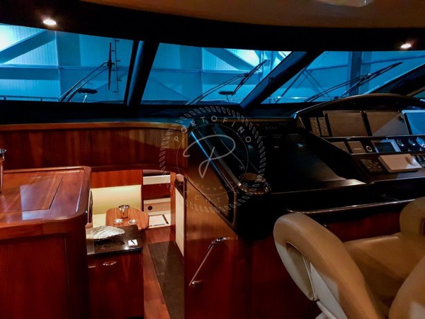 2008/2021 SUNSEEKER PREDATOR 72