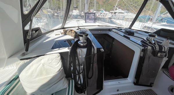 2014 BENETEAU OCEANIS 45