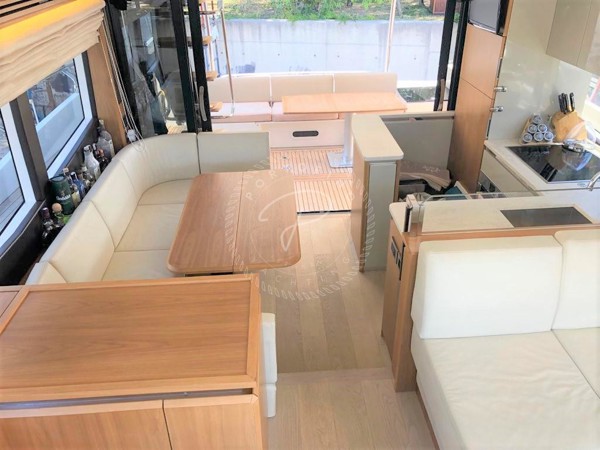 2013 ABSOLUTE 55 FLY