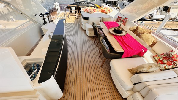 2014 PRINCESS 88