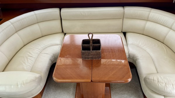 2008 JEANNEAU PRESTIGE 46
