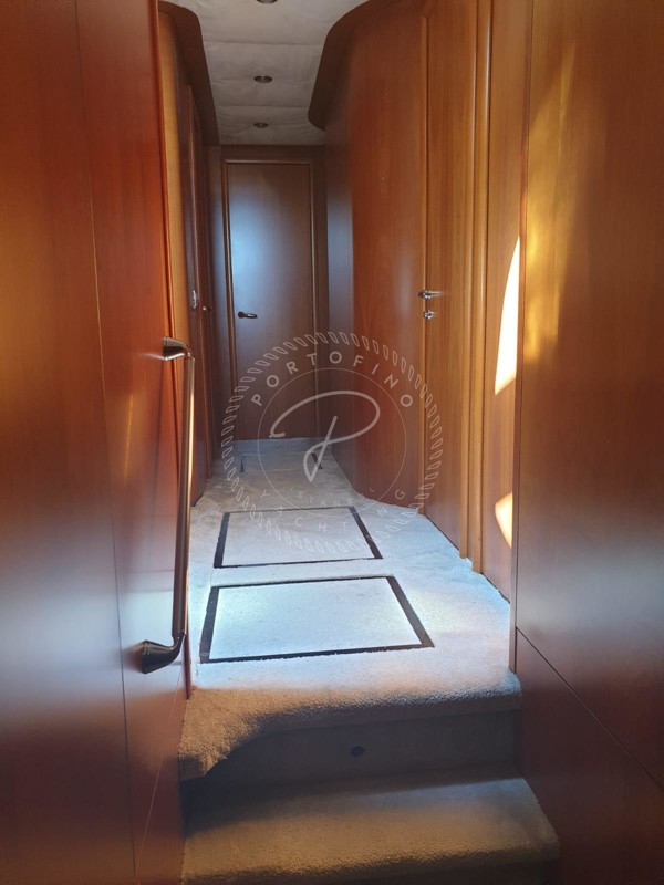 2006 SUNSEEKER PREDATOR 72