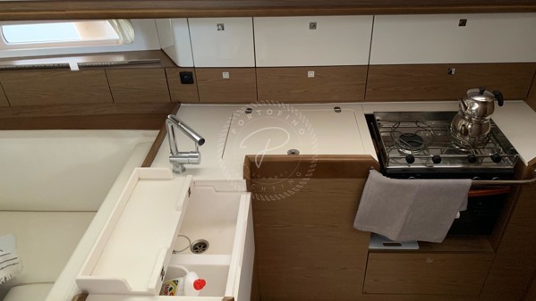 2012 JEANNEAU SUN ODYSSEY 44 DS