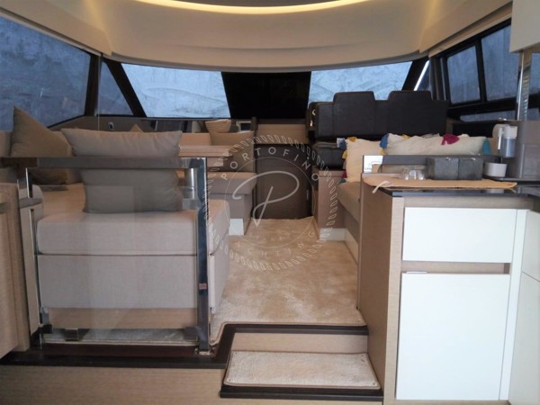 2018 PRESTIGE 460 FLY