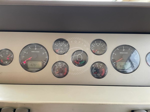 2009 FAIRLINE PHANTOM 48