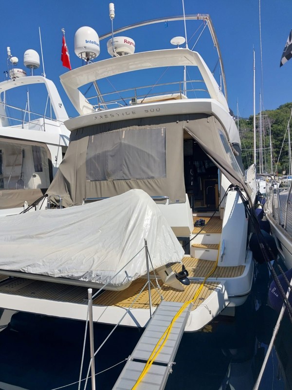 2016 PRESTIGE 500 FLY