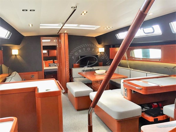 2016 BENETEAU OCEANIS 60