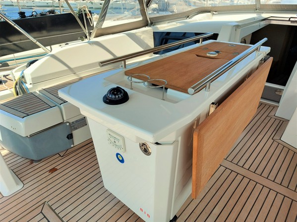 2021 BENETEAU OCEANIS 46.1 FIRST LINE
