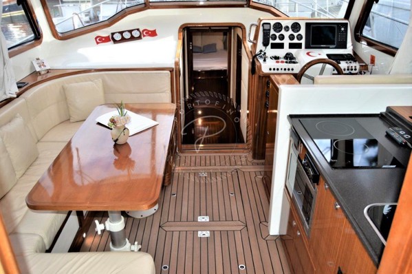 2007 ALEN YACHT 425