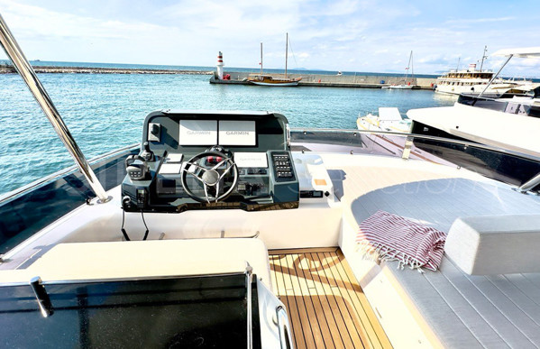 2025 SIRENA 58