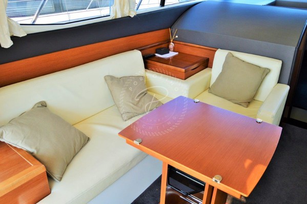 2011 PRESTIGE 350