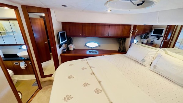 2009 SUNSEEKER MANHATTAN 60