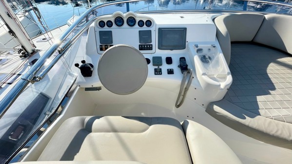 2008 AZIMUT 50