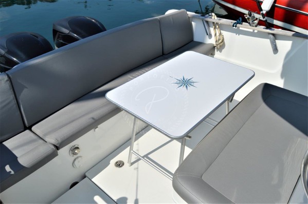 2014 BENETEAU BARRACUDA 9
