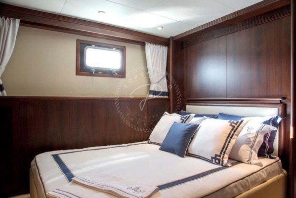 1988/2015 AMELS YACHTS CUSTOM 42M