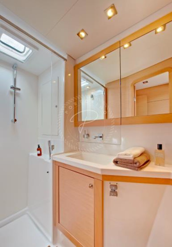 2012 LAGOON 450