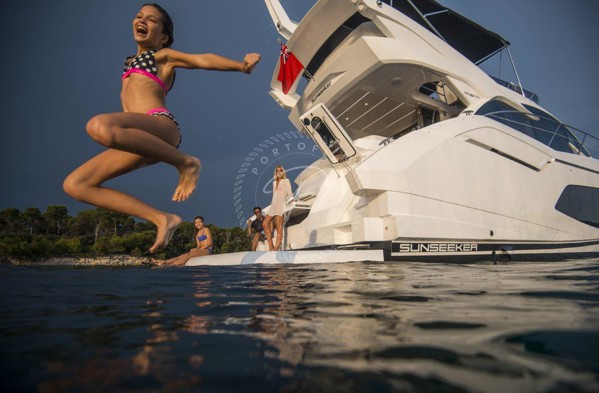 2018 SUNSEEKER MANHATTAN 52