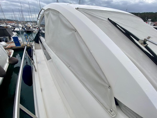2012 FAIRLINE TARGA 50 GT