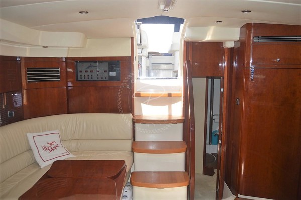2006 FAIRLINE TARGA 47