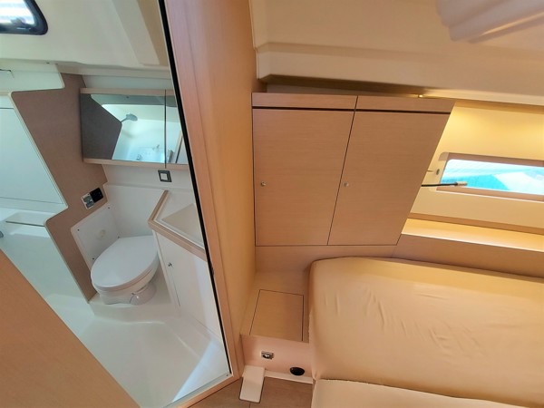 2021 BENETEAU OCEANIS 46.1 FIRST LINE