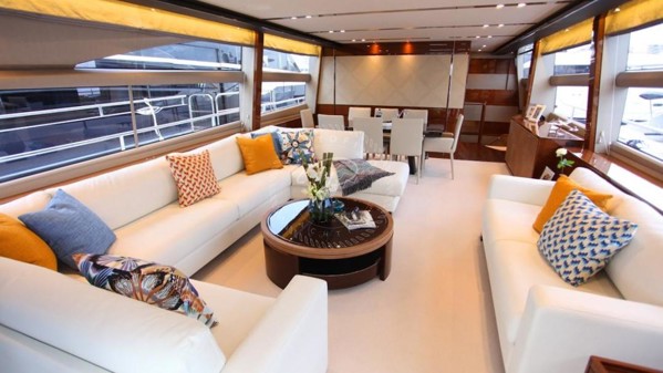 2014 PRINCESS 82