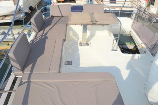 2015 PRESTIGE 420 FLY