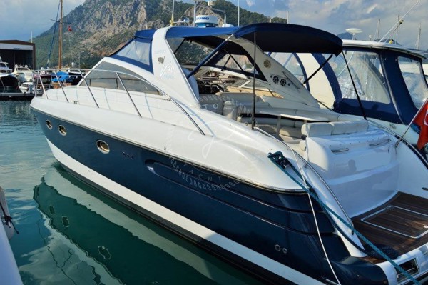 1997 PRINCESS V40