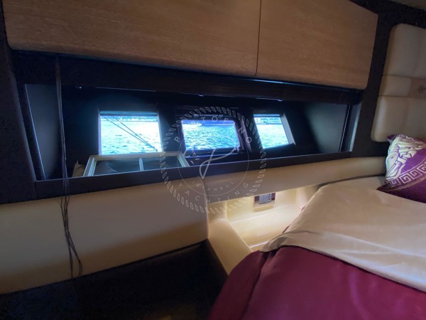 2012 AZIMUT 64 FLY