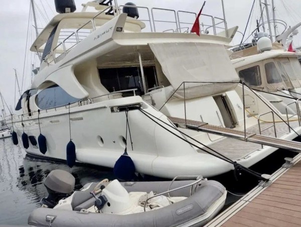 2007 AZIMUT 85