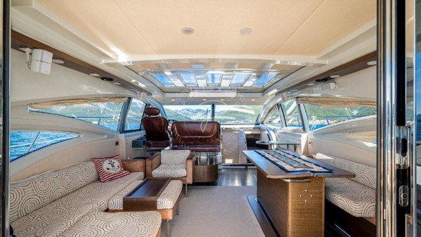 2009 AZIMUT 68S