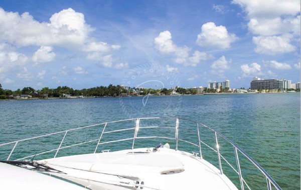 2012 AZIMUT 53 FLY