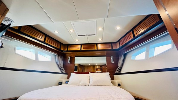 2018 NORTH YACHTS PILOT HOUSE TRAWLER 57