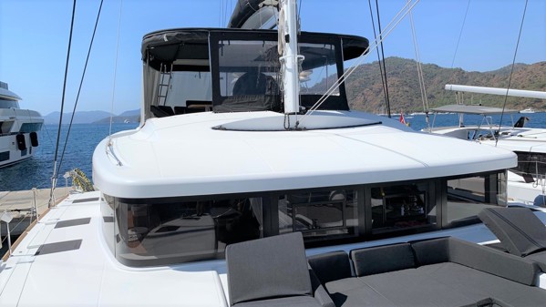 2021 LAGOON 52 F