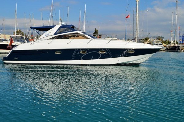 1997 PRINCESS V40