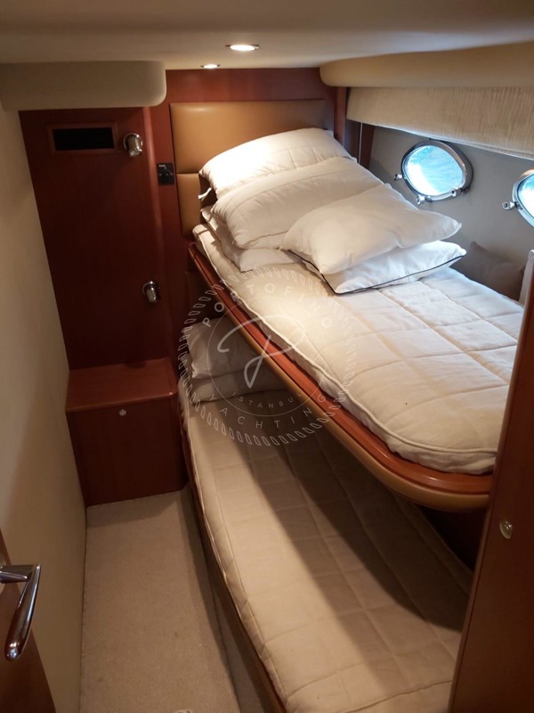 2008 PRINCESS V58